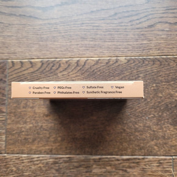 Kimchi Chic Juicy Nine Pressed Eyeshadow Palette - Picture 9 of 13